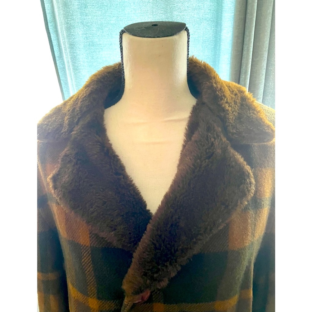 Vintage Pendleton Plaid/brown faux fur lined coat, L